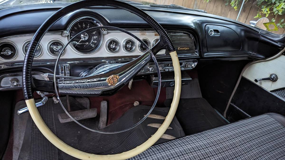 Dodge-Royal-lancer-1955-5