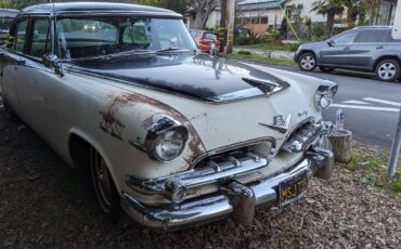 Dodge-Royal-lancer-1955-7