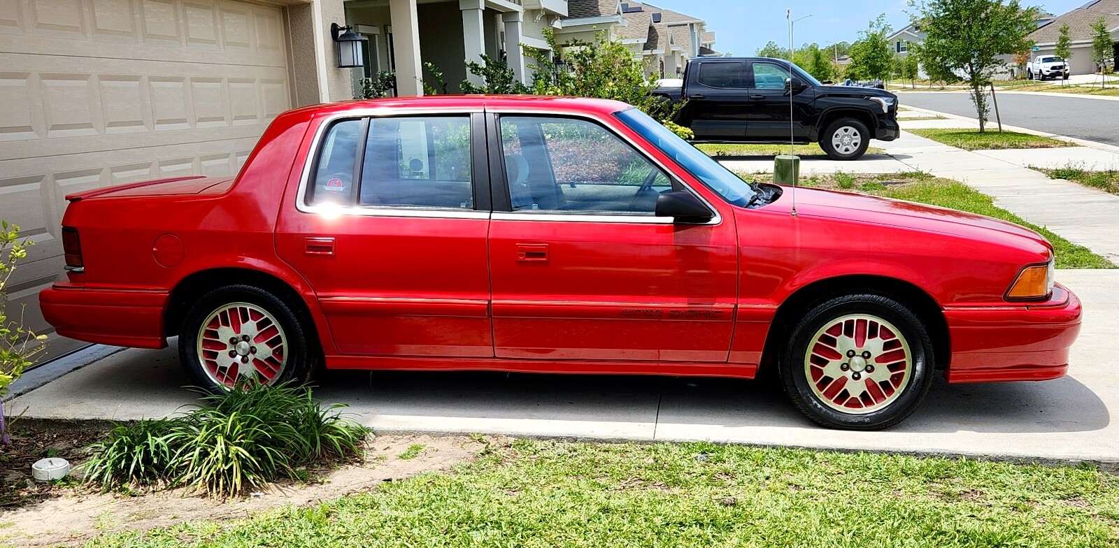Dodge-Spirit-1991-Sedan-1