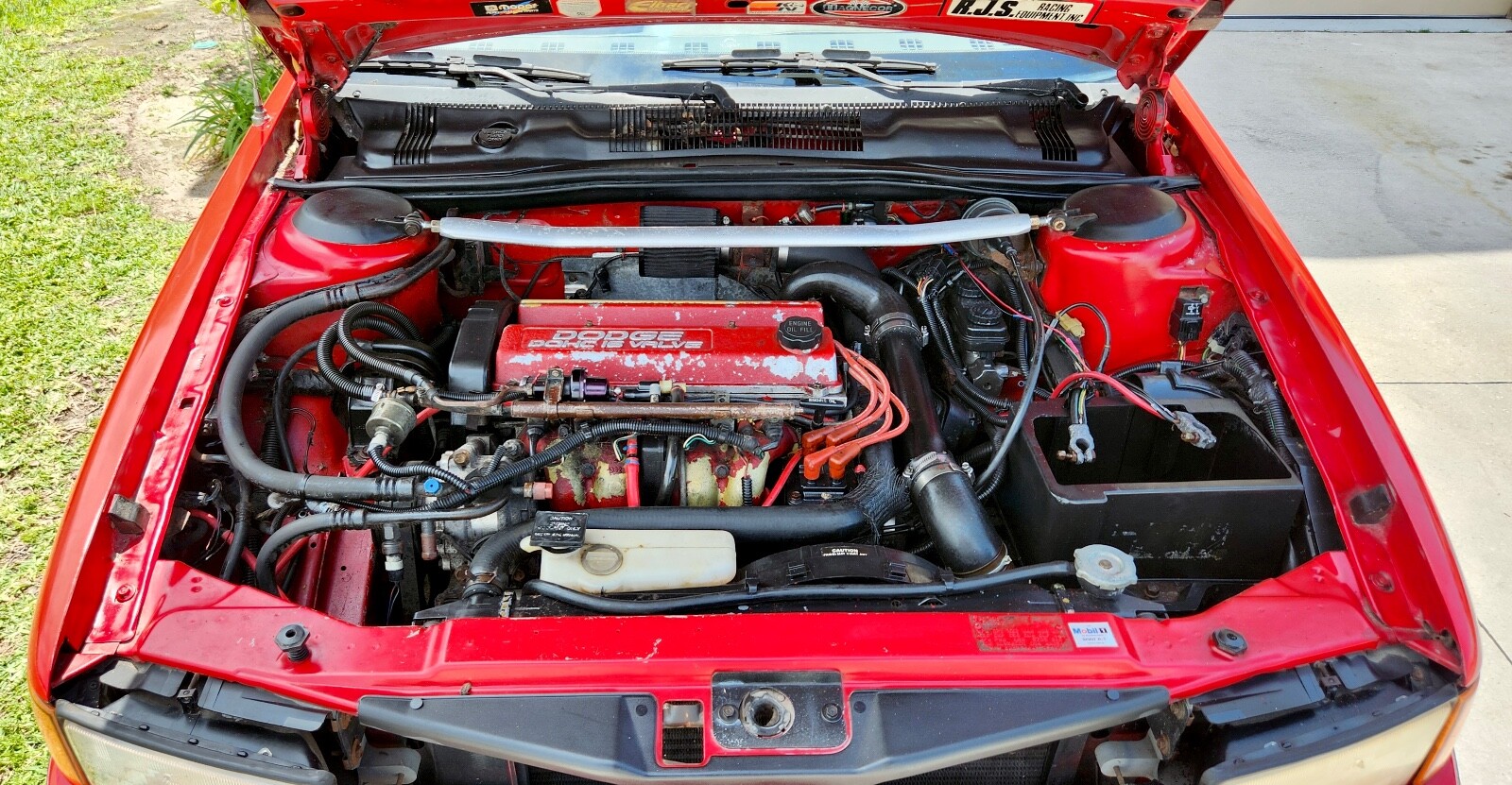 Dodge-Spirit-1991-Sedan-11
