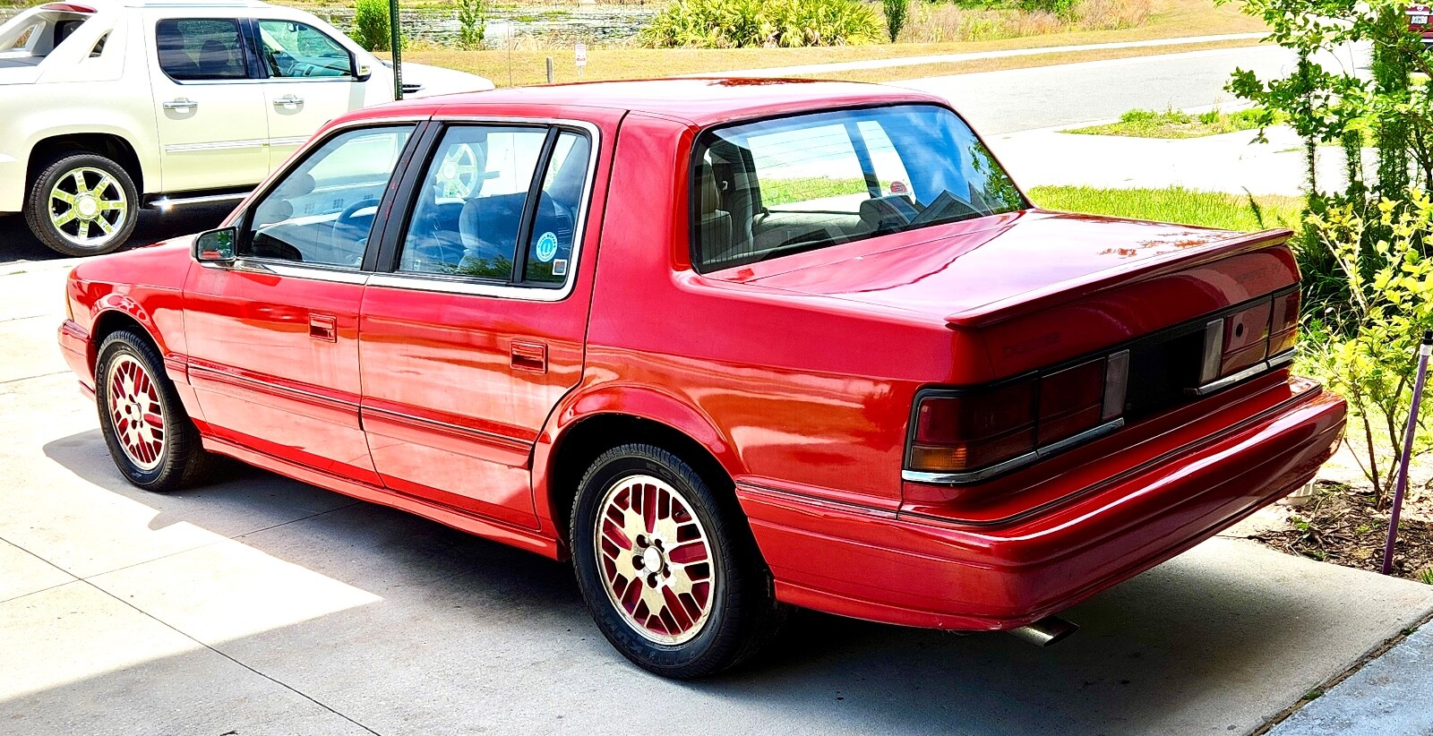 Dodge-Spirit-1991-Sedan-5