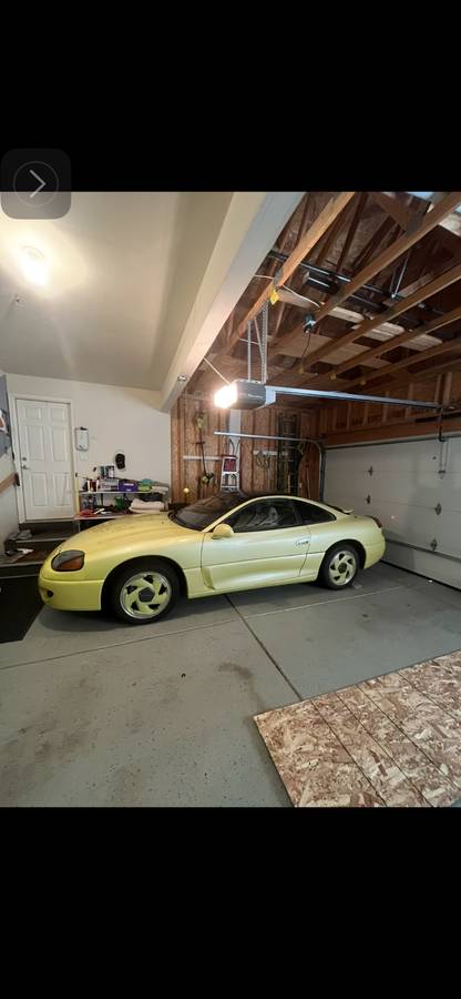 Dodge-Stealth-1992-yellow-3