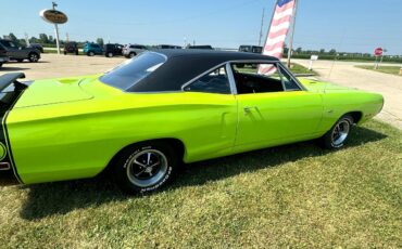 Dodge-Super-Bee-1970-American-Muscle-Car-12