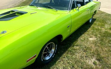 Dodge-Super-Bee-1970-American-Muscle-Car-4