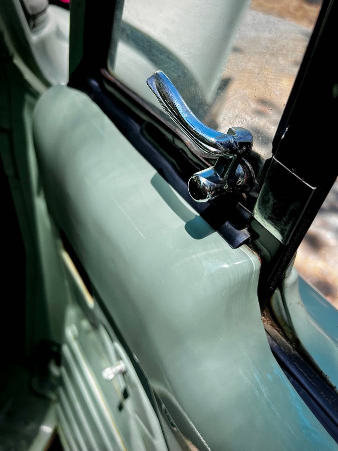 Dodge-Sweptline-1963-green-16