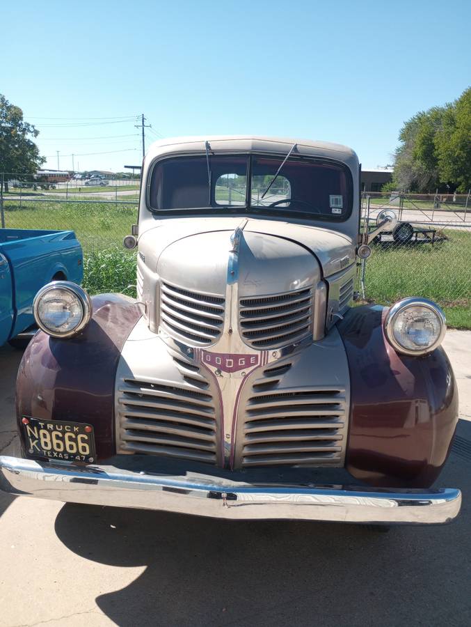 Dodge-Truck-1947-custom-1