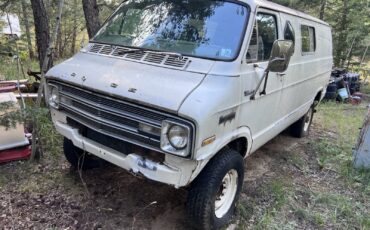 Dodge-Van-1977-3