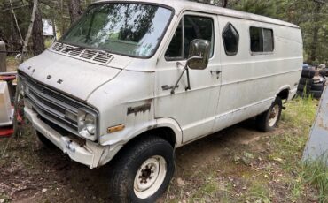 Dodge-Van-1977-4