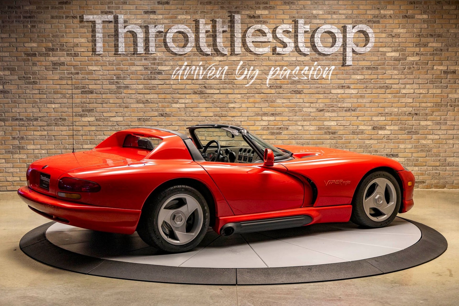 Dodge-Viper-1992-Convertible-5