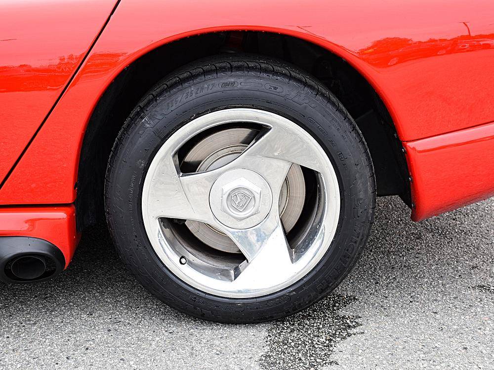 Dodge-Viper-1994-red-5