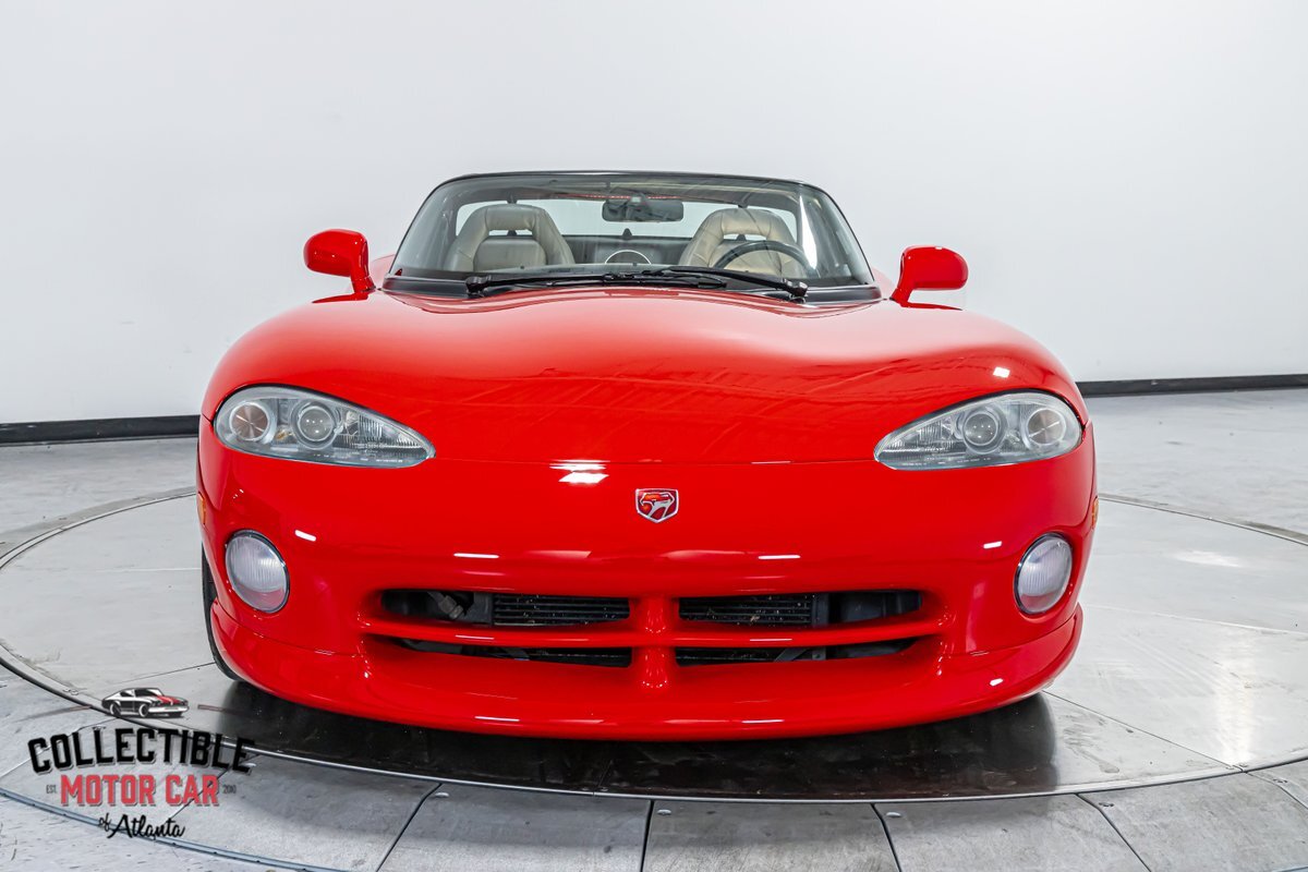 Dodge-Viper-1995-33