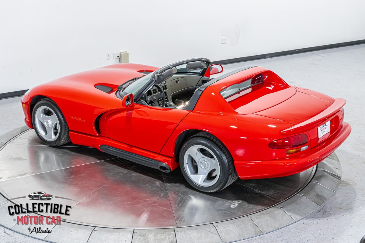 Dodge-Viper-1995-38
