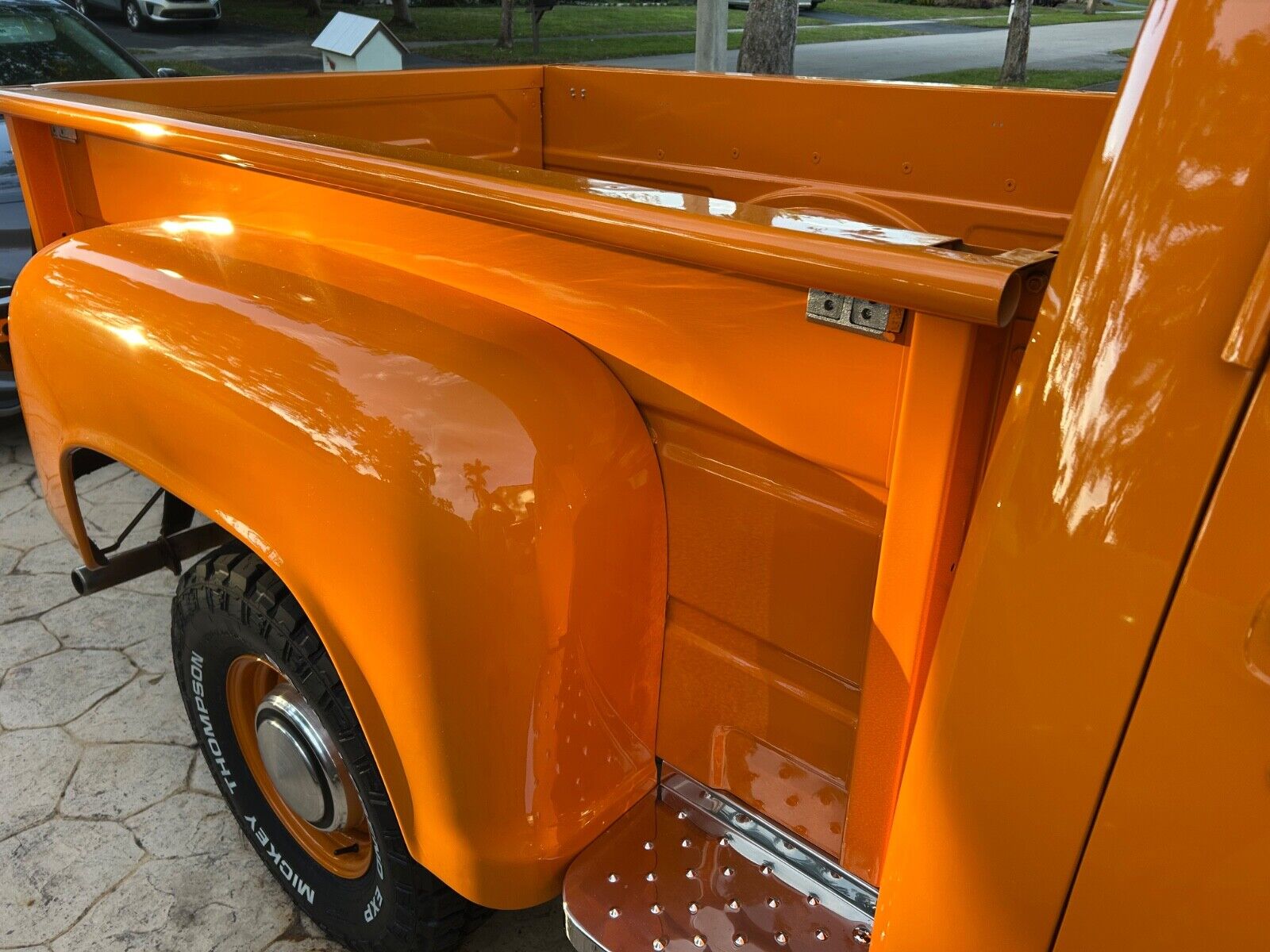 Dodge-W150-1980-Standard-Cab-Pickup-10