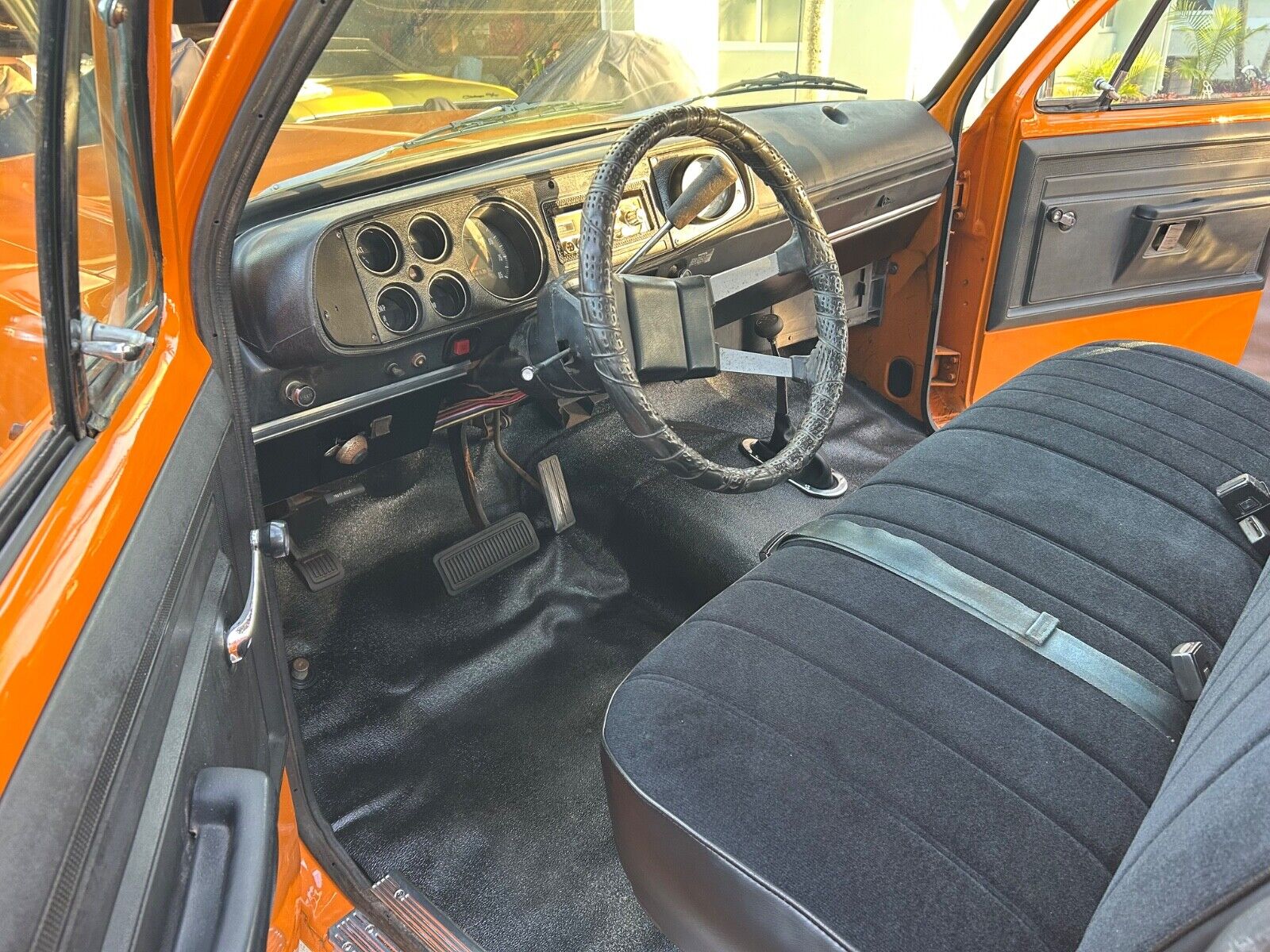 Dodge-W150-1980-Standard-Cab-Pickup-16