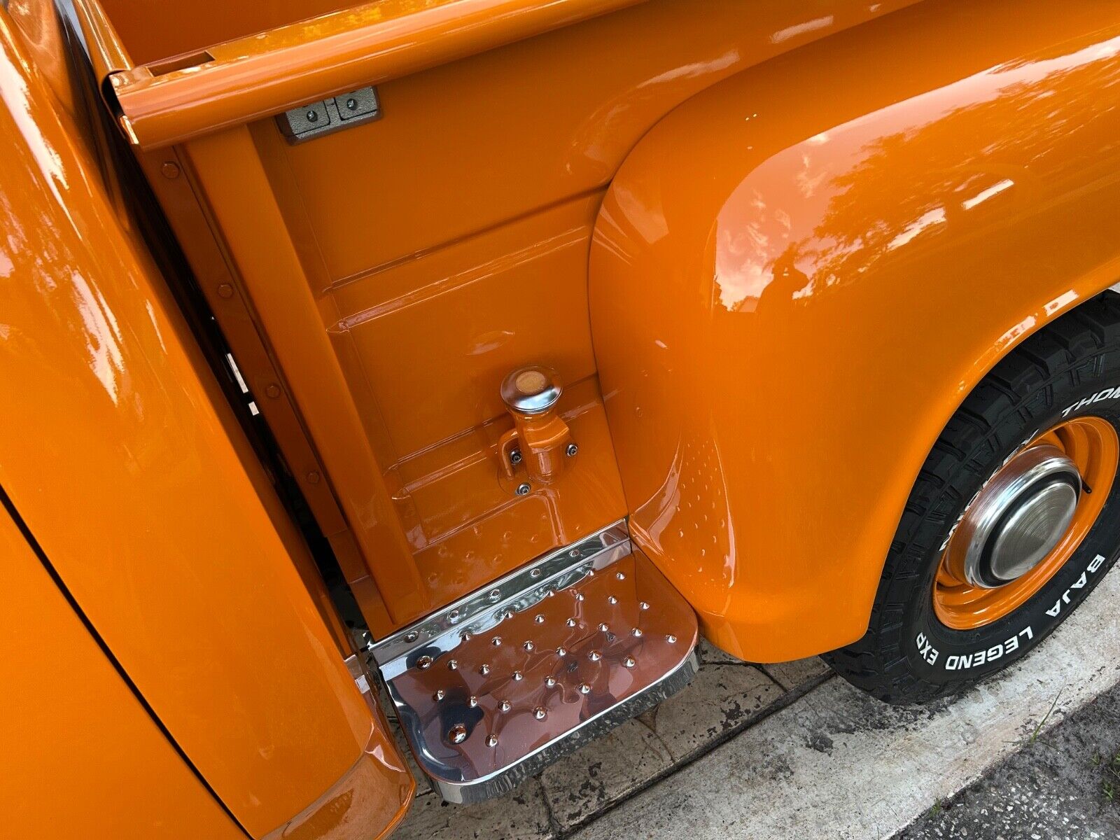 Dodge-W150-1980-Standard-Cab-Pickup-28