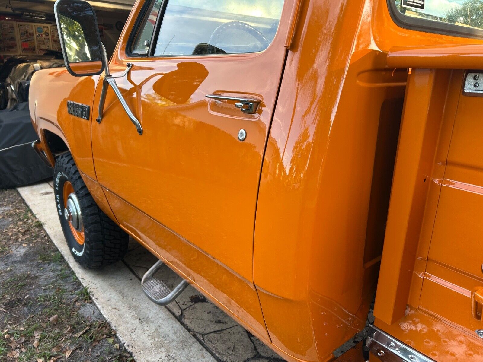 Dodge-W150-1980-Standard-Cab-Pickup-6
