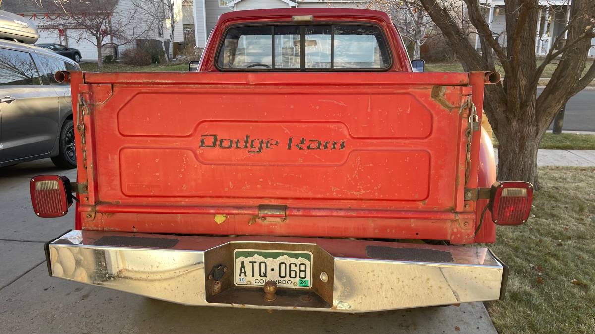 Dodge-W150-1985-1