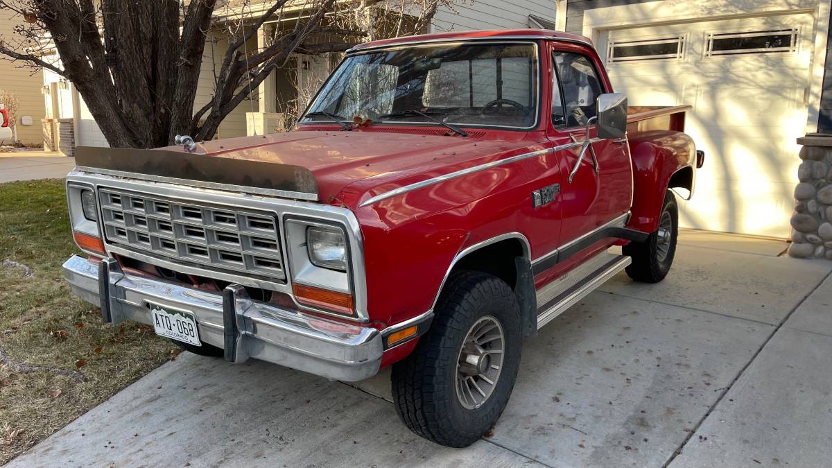 Dodge-W150-1985-5