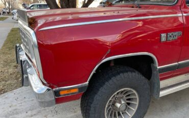 Dodge-W150-1985-6