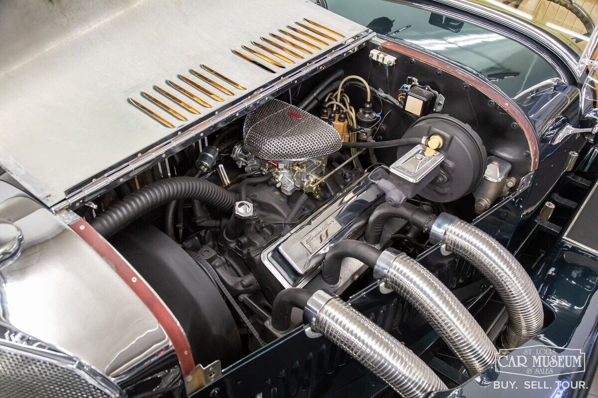 Excalibur-SSK-1966-Roadster-12