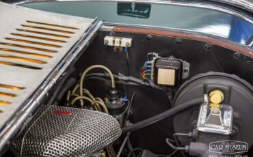 Excalibur-SSK-1966-Roadster-15