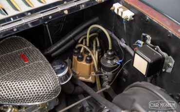 Excalibur-SSK-1966-Roadster-16