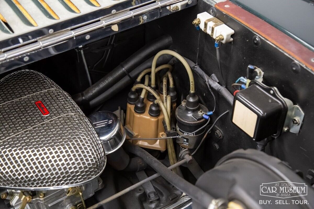 Excalibur-SSK-1966-Roadster-16