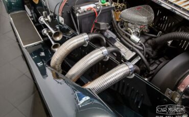 Excalibur-SSK-1966-Roadster-32