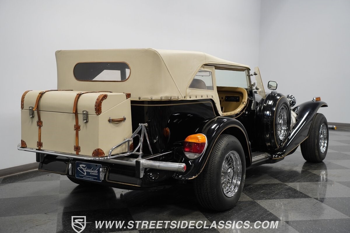 Excalibur-Series-III-1976-Convertible-11