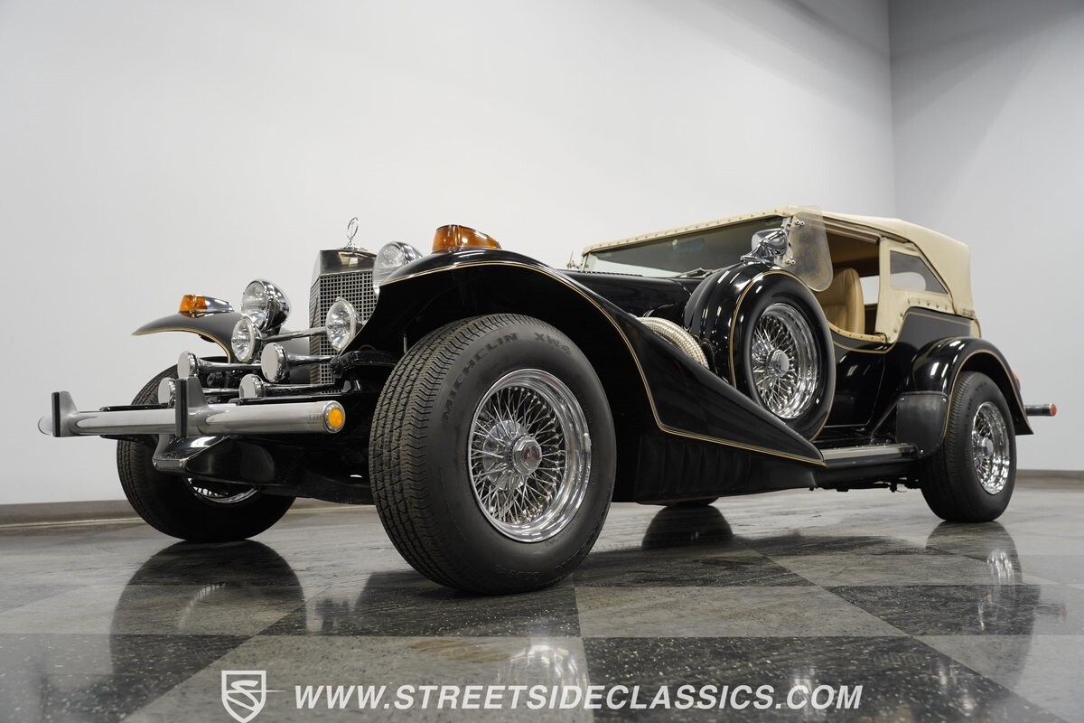 Excalibur-Series-III-1976-Convertible-19