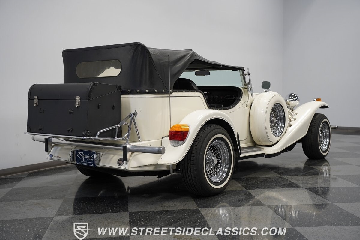 Excalibur-Series-III-1978-Convertible-12