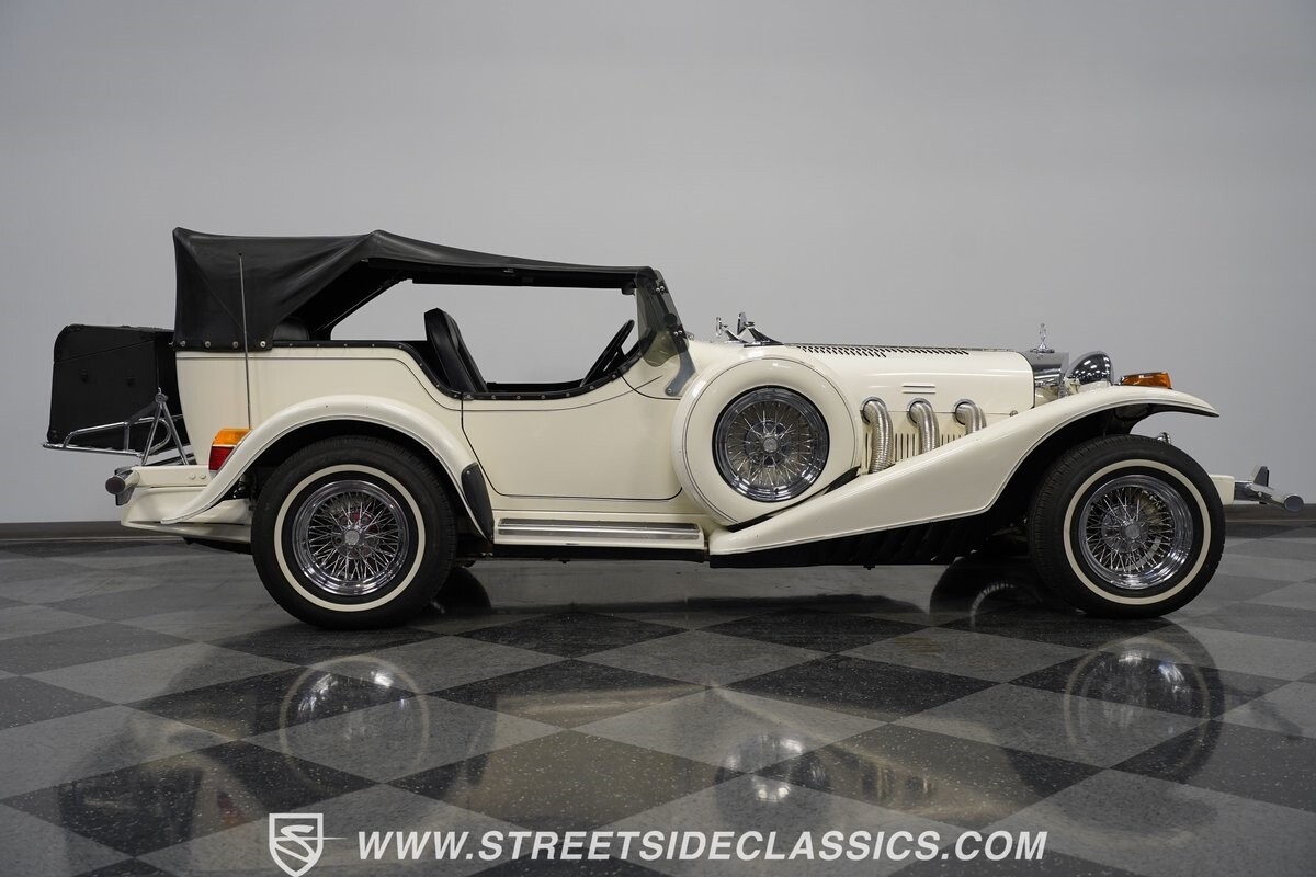 Excalibur-Series-III-1978-Convertible-14