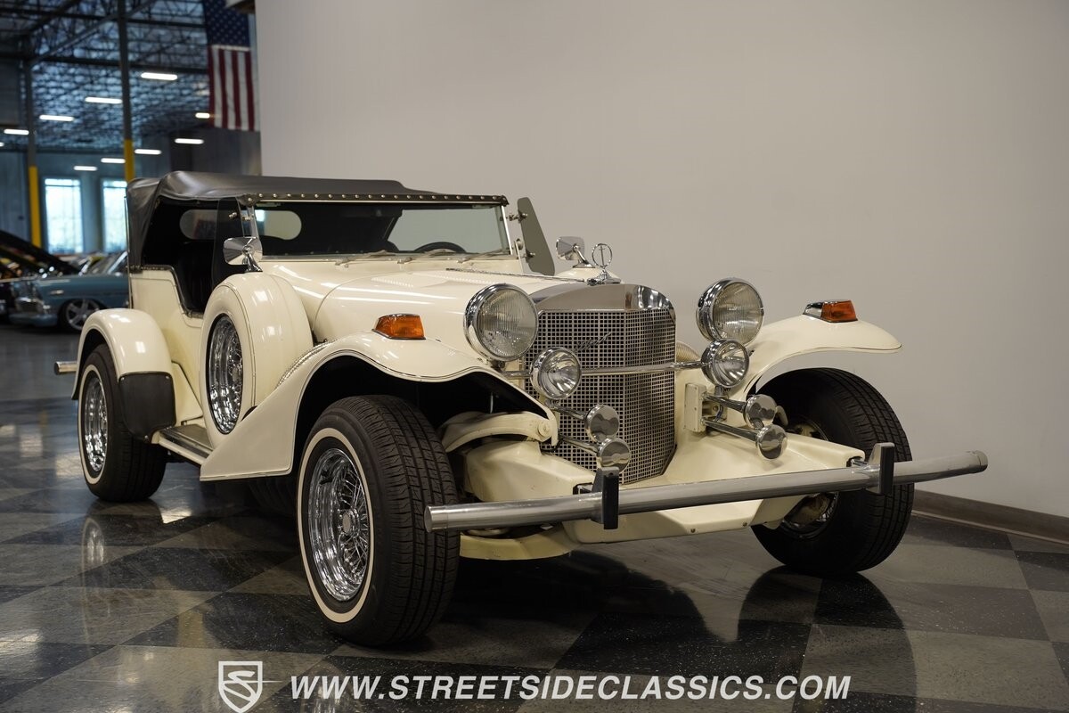 Excalibur-Series-III-1978-Convertible-16
