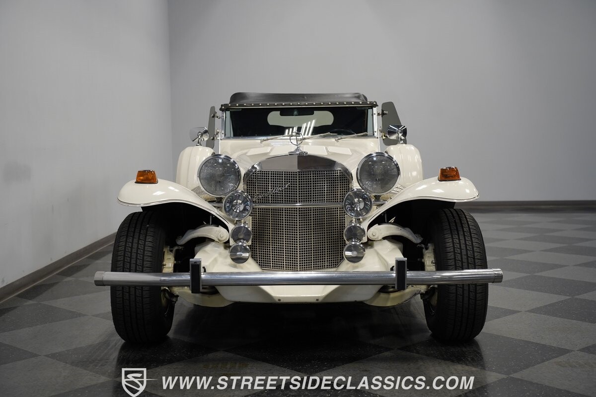 Excalibur-Series-III-1978-Convertible-18
