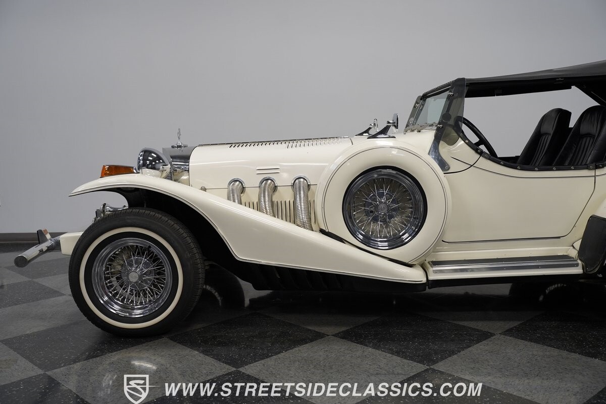 Excalibur-Series-III-1978-Convertible-23
