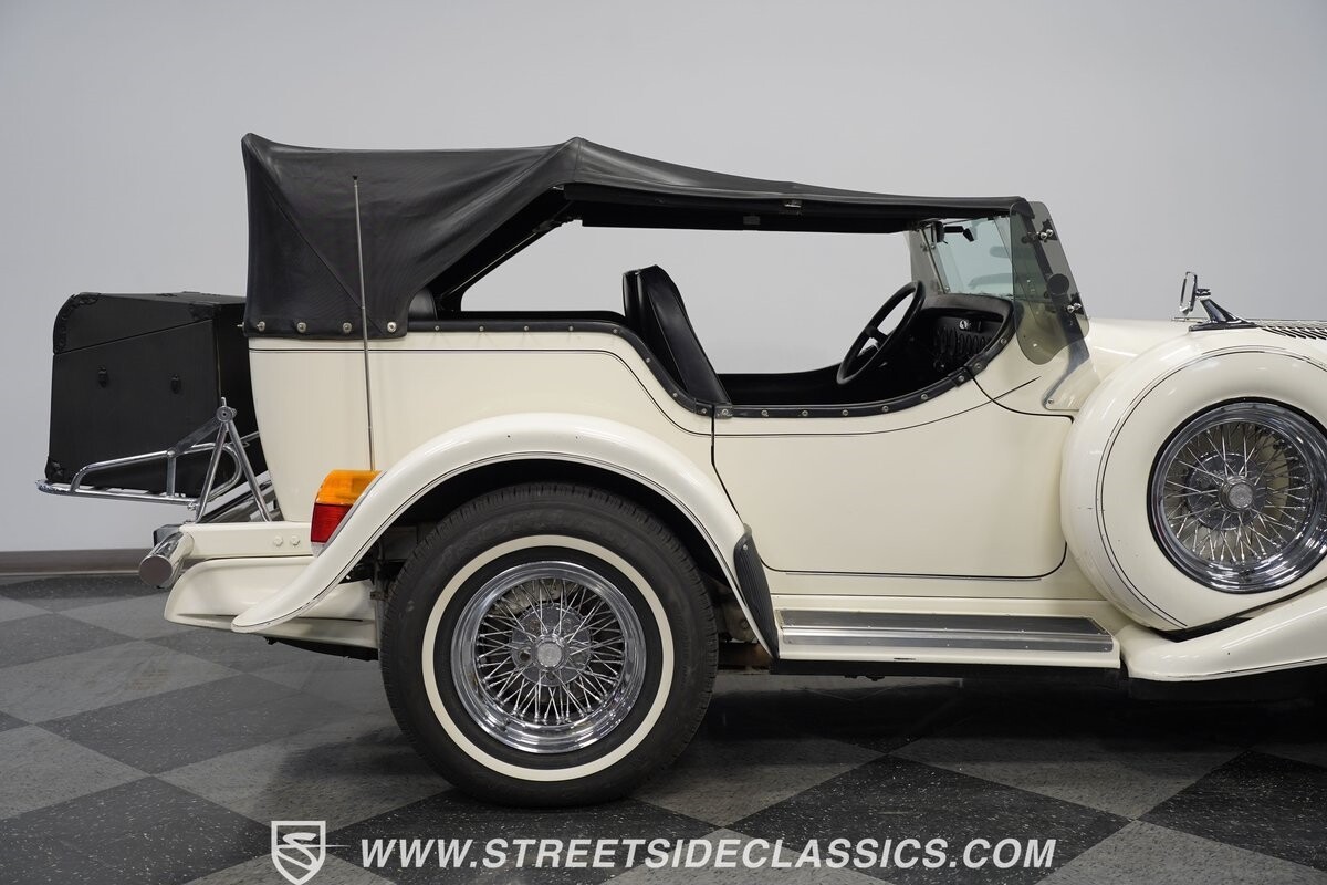 Excalibur-Series-III-1978-Convertible-29
