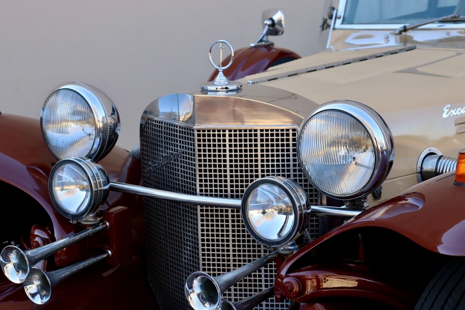 Excalibur-Series-III-Phaeton-SS-1978-Convertible-12