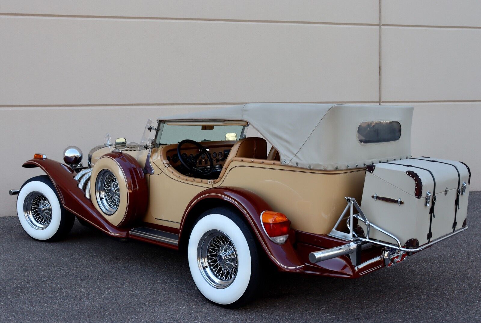 Excalibur-Series-III-Phaeton-SS-1978-Convertible-18