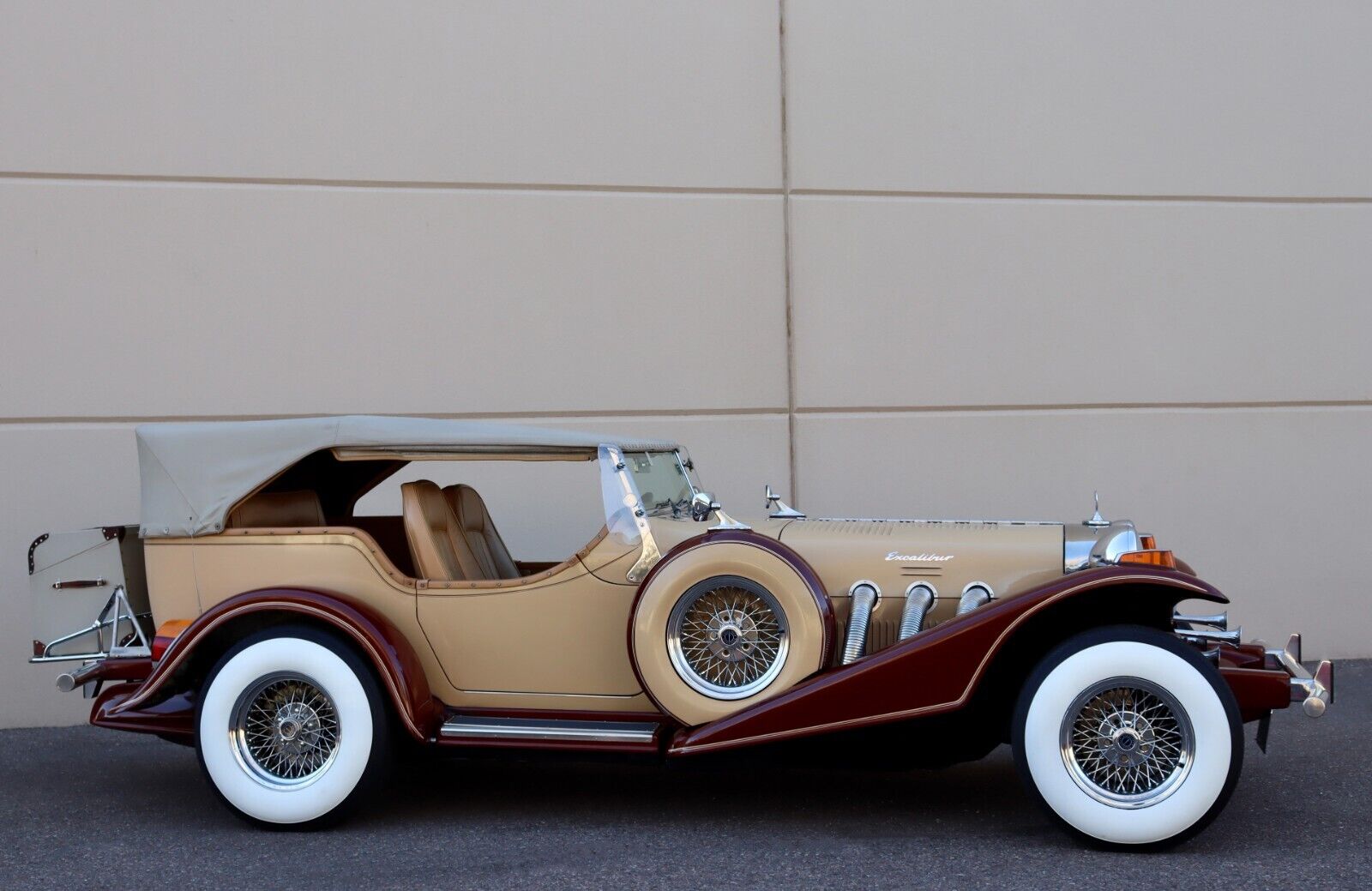 Excalibur-Series-III-Phaeton-SS-1978-Convertible-19