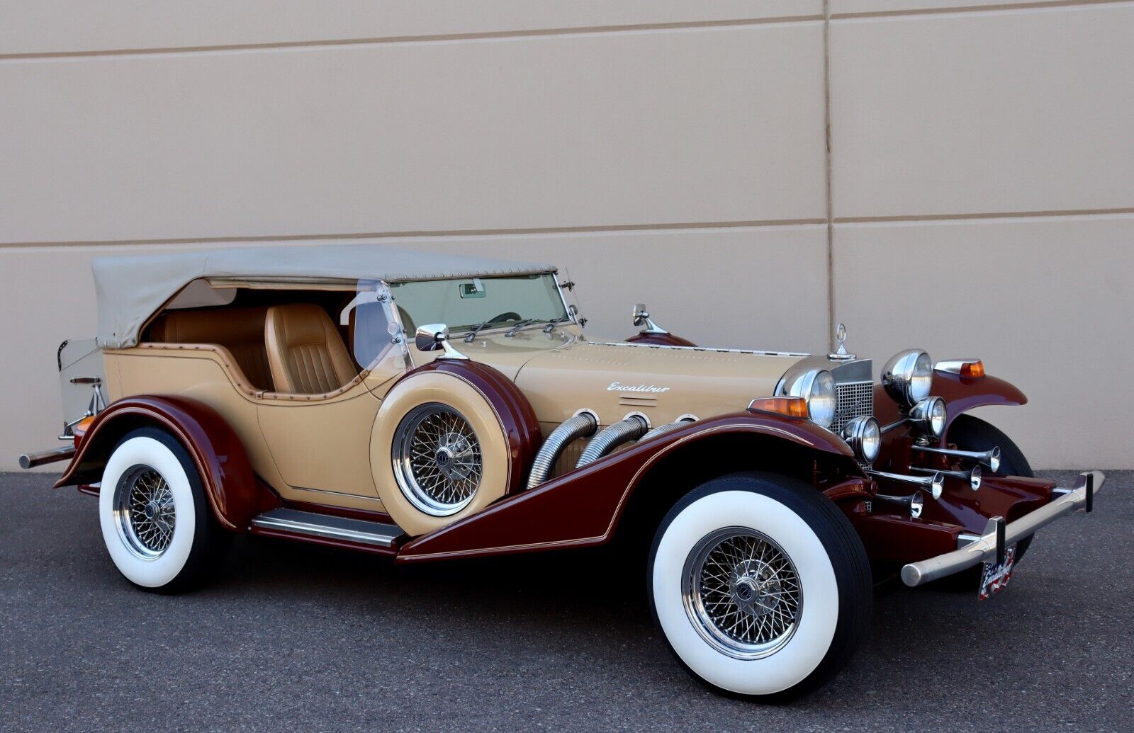 Excalibur-Series-III-Phaeton-SS-1978-Convertible-20