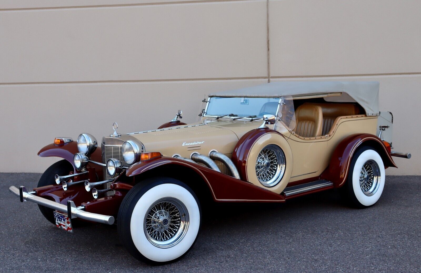 Excalibur-Series-III-Phaeton-SS-1978-Convertible-21