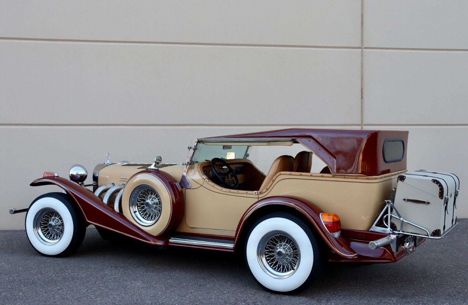 Excalibur-Series-III-Phaeton-SS-1978-Convertible-27