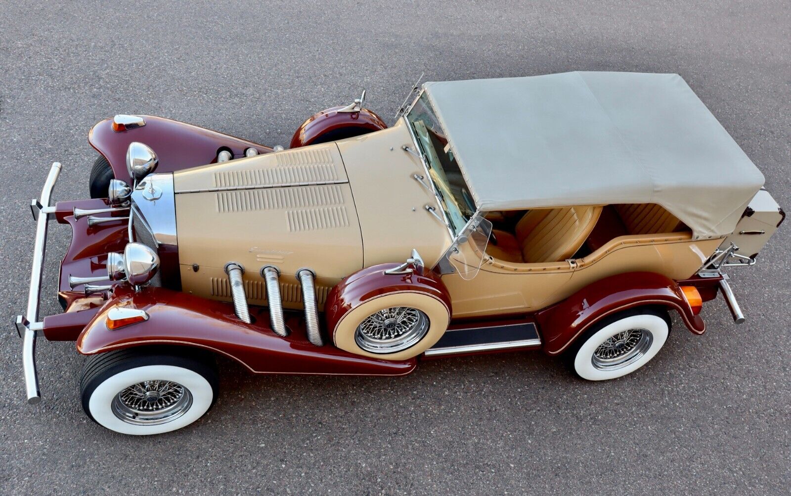 Excalibur-Series-III-Phaeton-SS-1978-Convertible-3