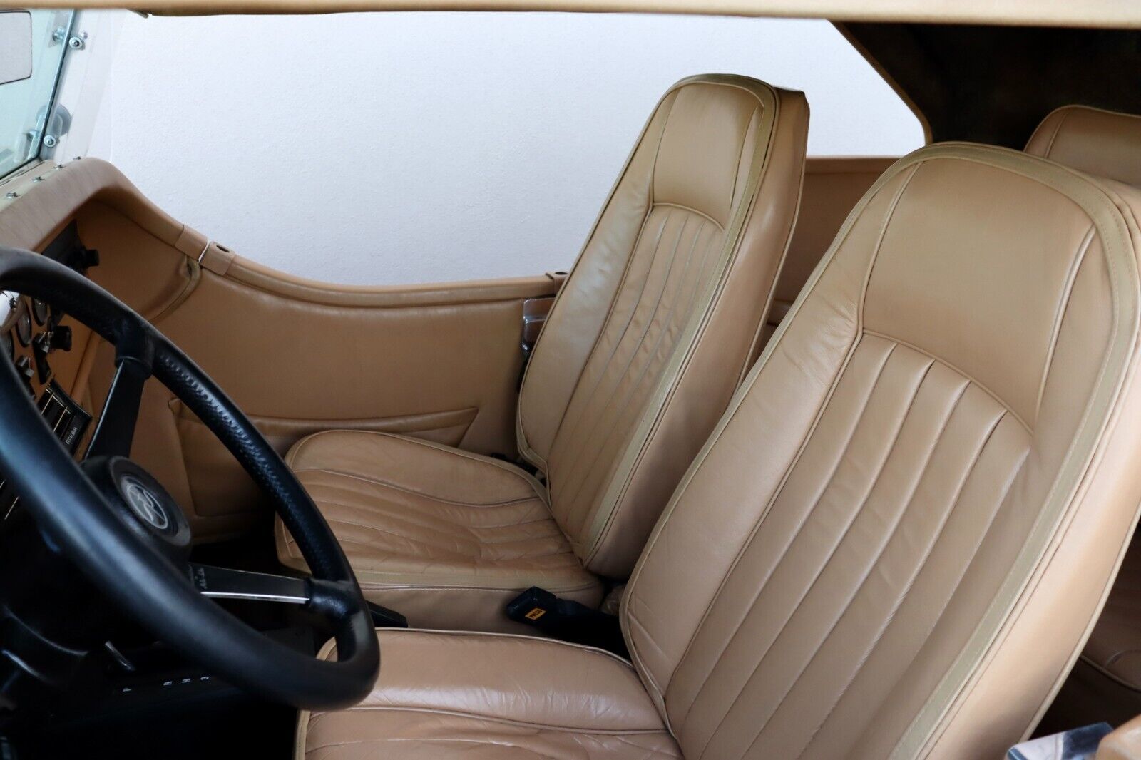 Excalibur-Series-III-Phaeton-SS-1978-Convertible-34