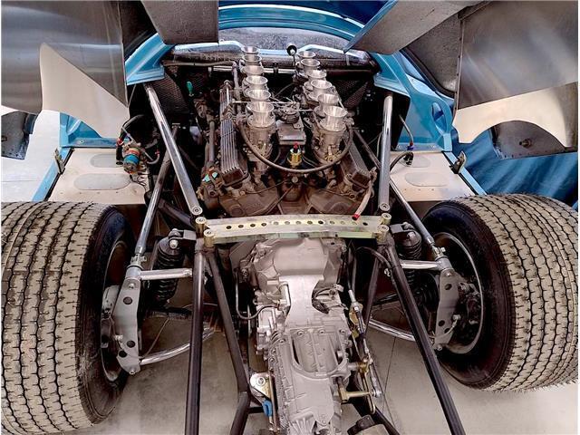 FERRARI-P4-REPLICA-V12-1992-COUPE-5