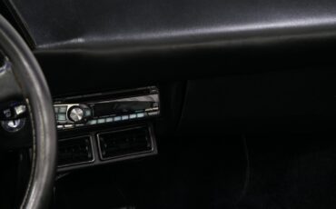 Ferrari-308-1980-2D-Coupe-13
