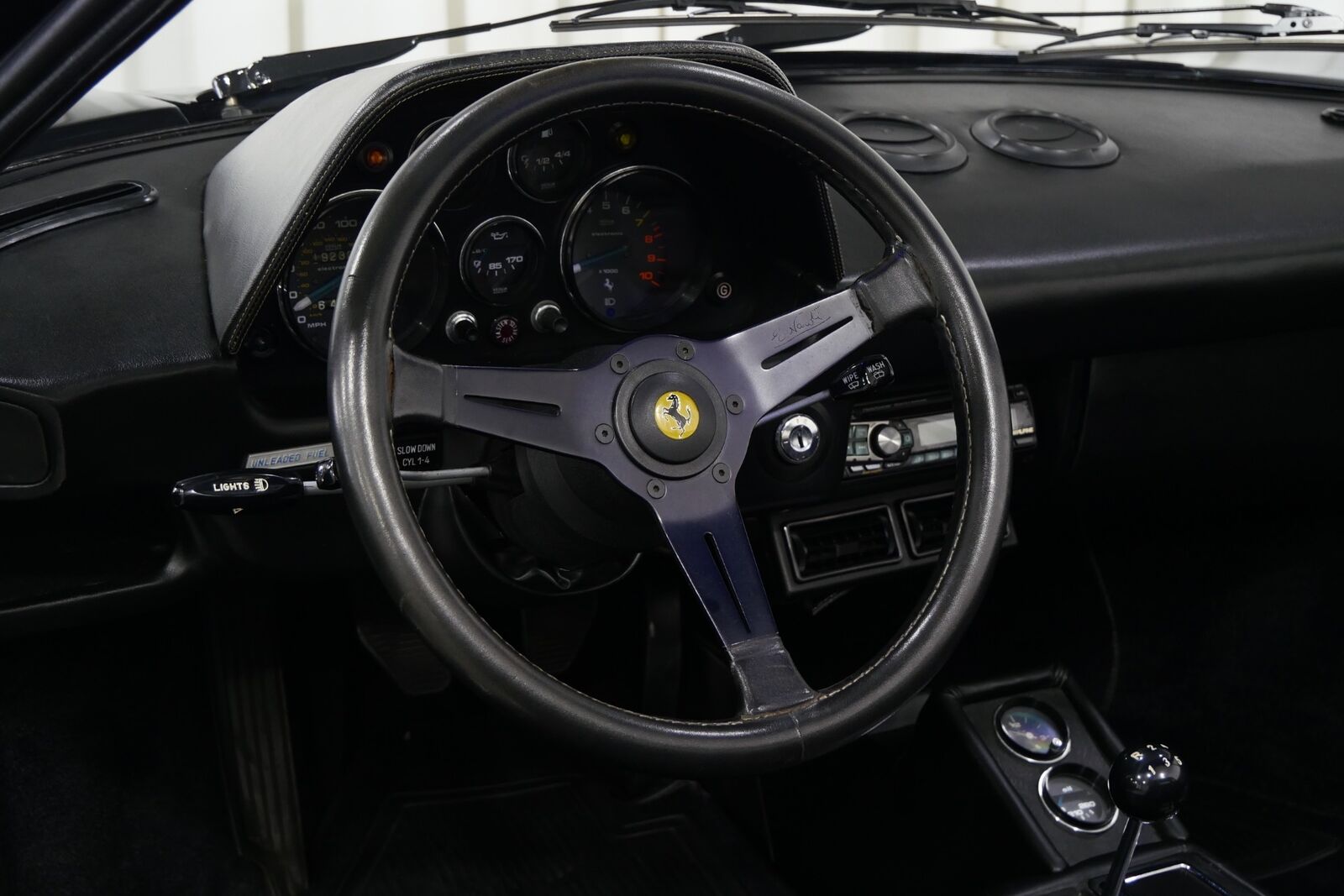 Ferrari-308-1980-2D-Coupe-27
