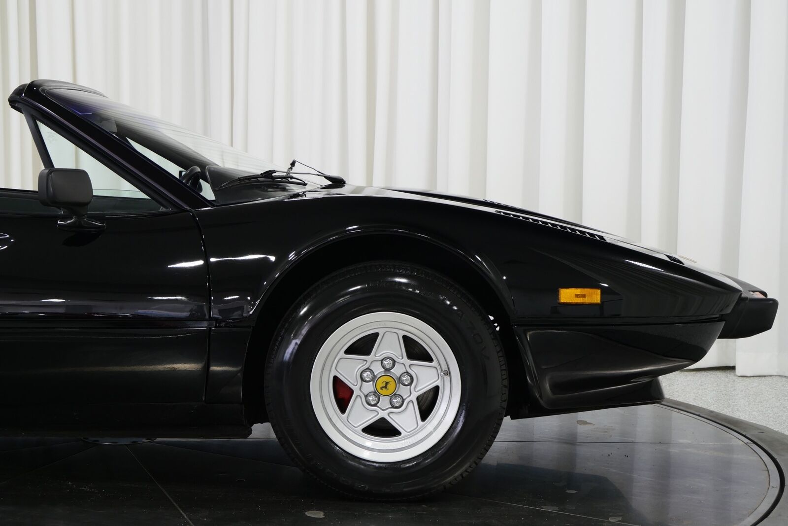 Ferrari-308-1980-2D-Coupe-33