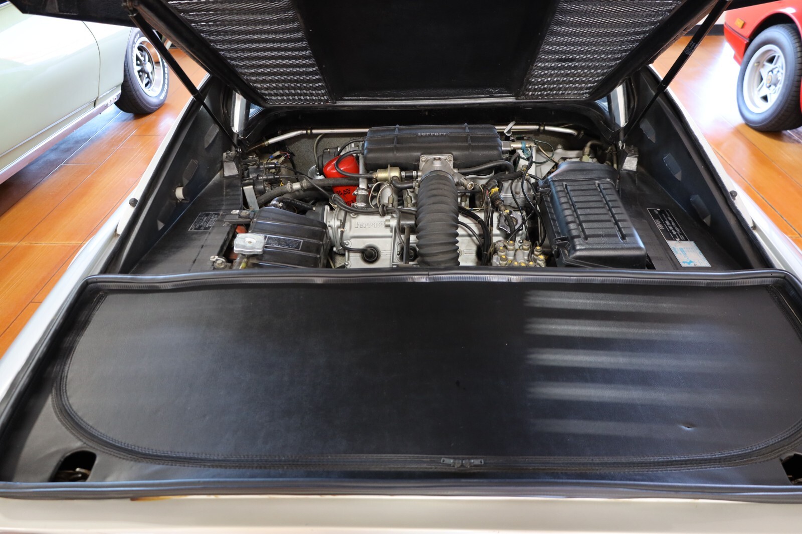 Ferrari-308-1983-Coupe-20