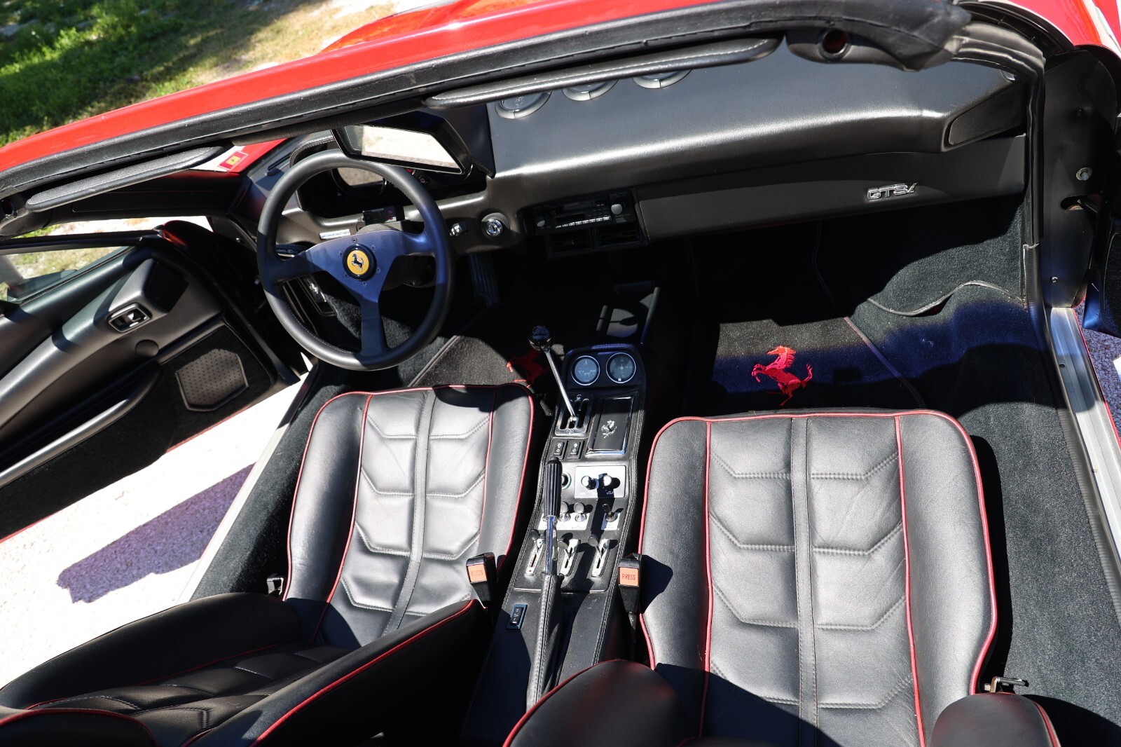 Ferrari-308-1984-16